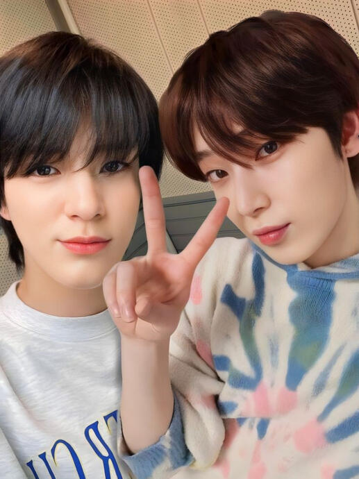 Jeno jurou proteger Sunoo e Soojin, mesmo que isso custe seu próprio coração.